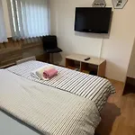 Youth - Camp And Alojamento de Acomodação e Pequeno-almoço Jajce