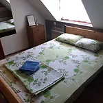 住宿加早餐酒店 Youth - Camp And