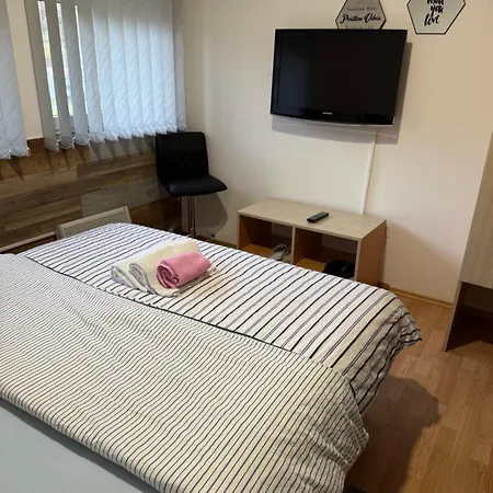 Youth - Camp And Alojamento de Acomodação e Pequeno-almoço Jajce