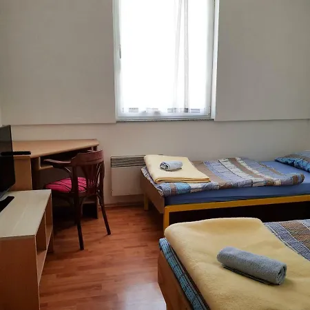 Youth - Camp And Oda ve Kahvaltı Jajce
