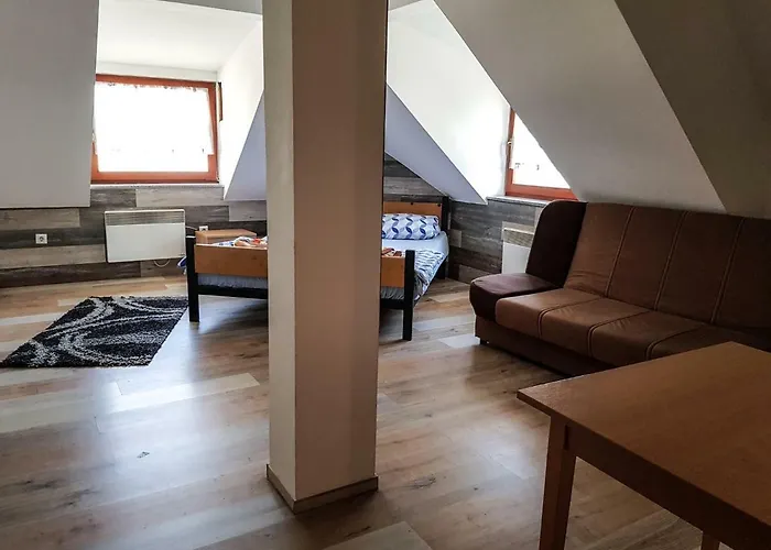 Youth - Camp And Alojamento de Acomodação e Pequeno-almoço *